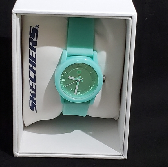 Sketchers Small Teal Face Sports Watch - Picture 2 of 4